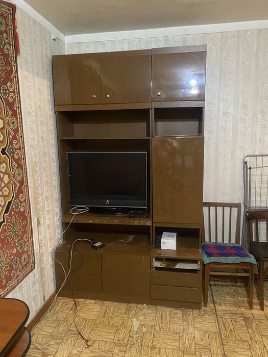 Мебель , чугунную ванну , прочие