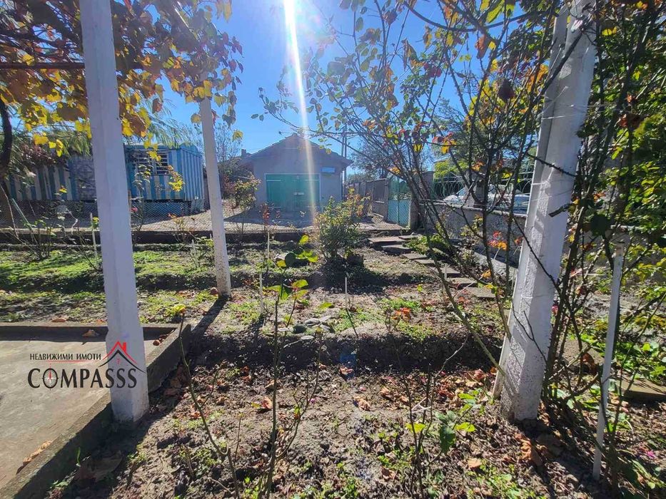 село Змеево, Общ. Балчик, къща с двор – 37000евро!