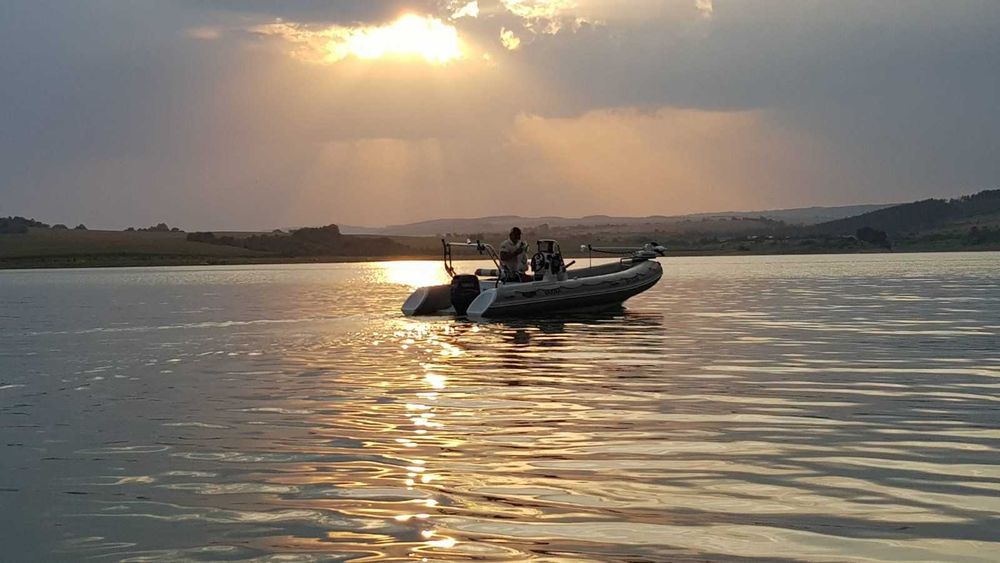 Извънбордови мотори.лодки, аксесоари