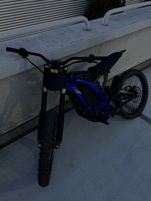 Surron light bee x 2023