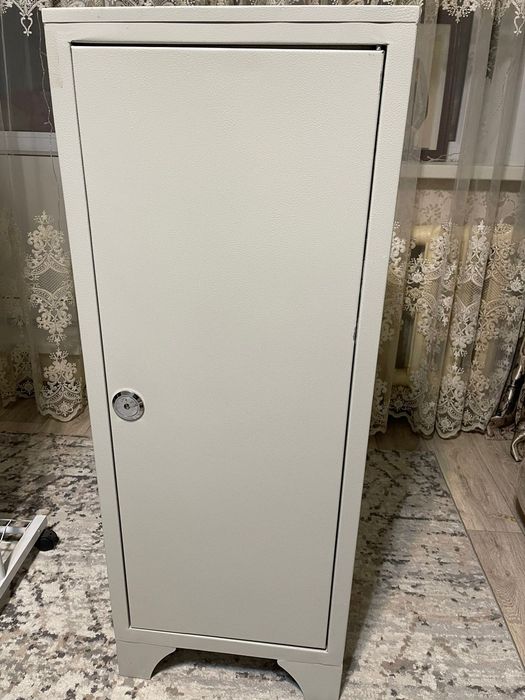 Сейф металический