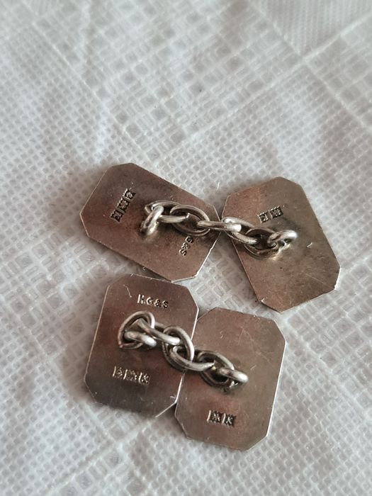 N Butoni de argint 925,poansoane H.G&S,sec 19,stare perfecta