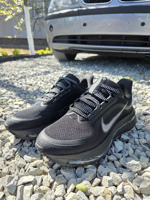 Nike Pegasus Premium– Mărimea 42 – Noi, Nepurtați, cu Cutie Originală