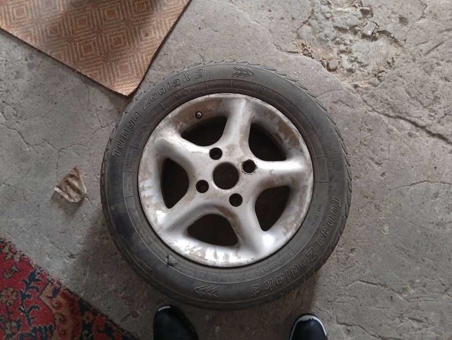 Продам диски Р14, стояли на Ниссан примера р10