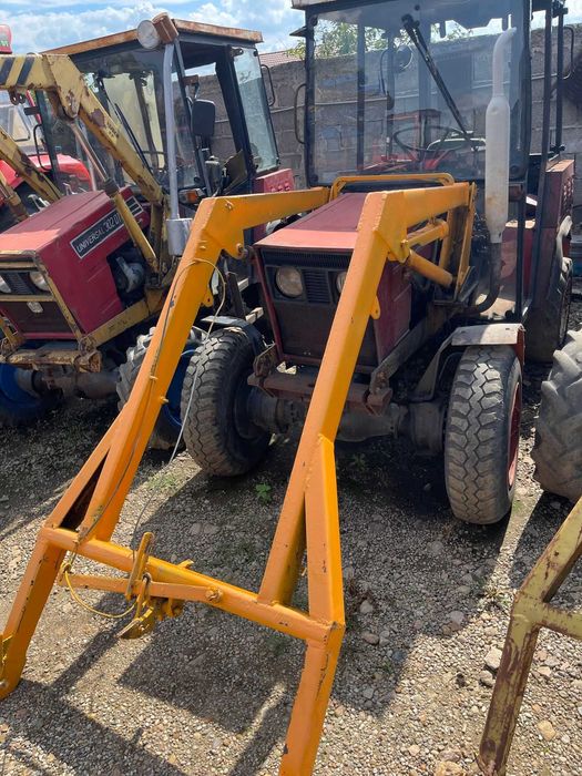 Tractor UTB 302 DTCE export