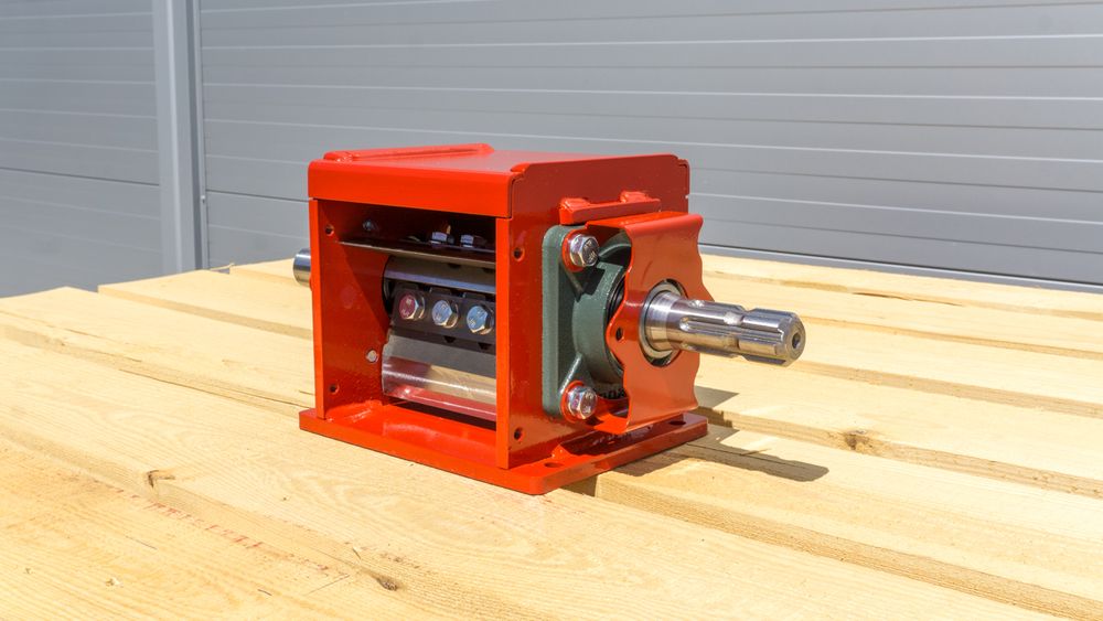 Sistem de tăiere R 40 modul tocator crengi