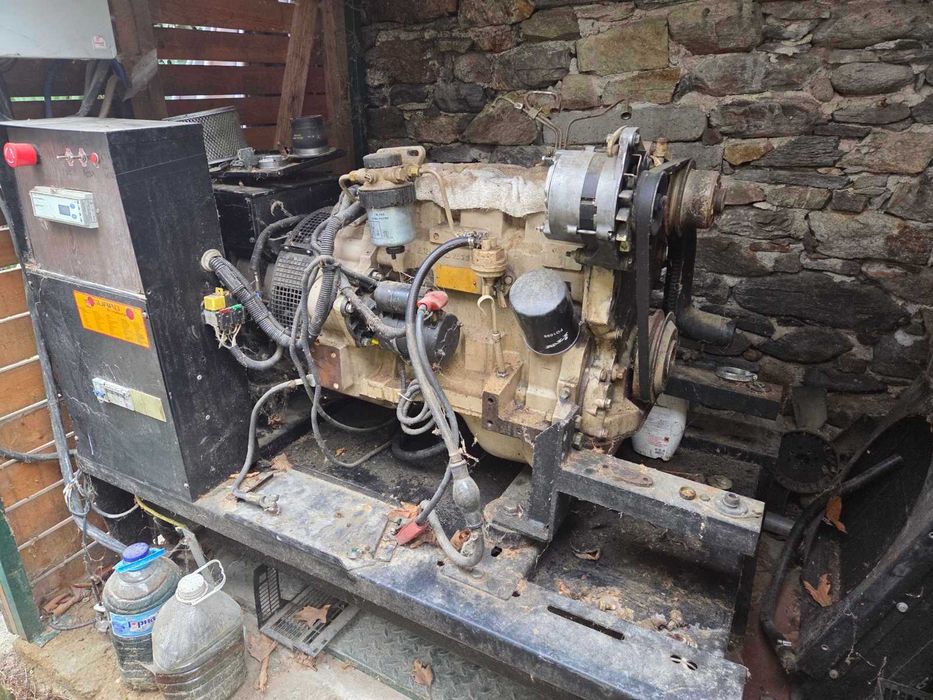 Генератор с две счупени бутала