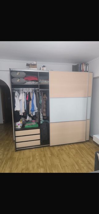 Продам шкаф- купе