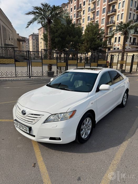Tayota camry 2008