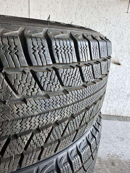 Шины зимние 185/65/R15