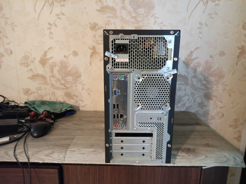 Компьютер Core i3-2100\OЗУ 4 Гб\HDD 500 Гб