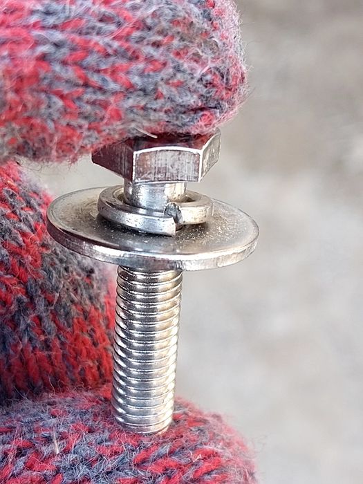 Болты с шайбой нержавеющие