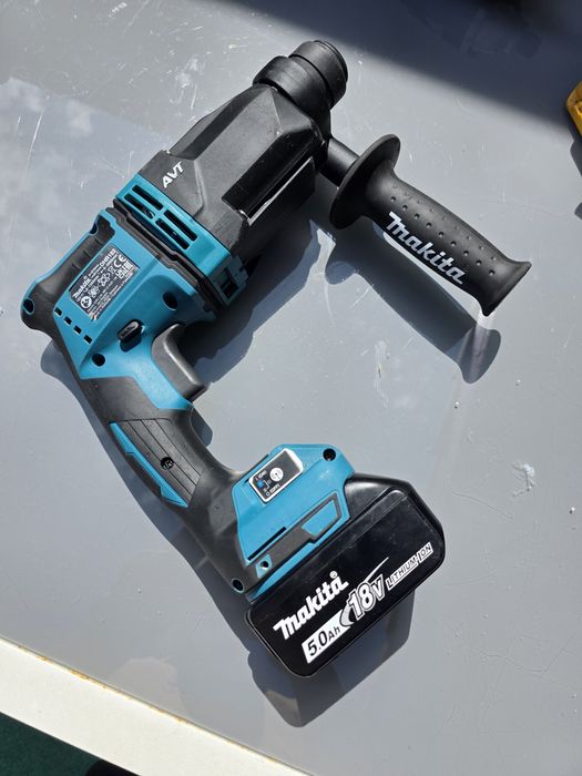 Rotopercutor Makita DHR 182
