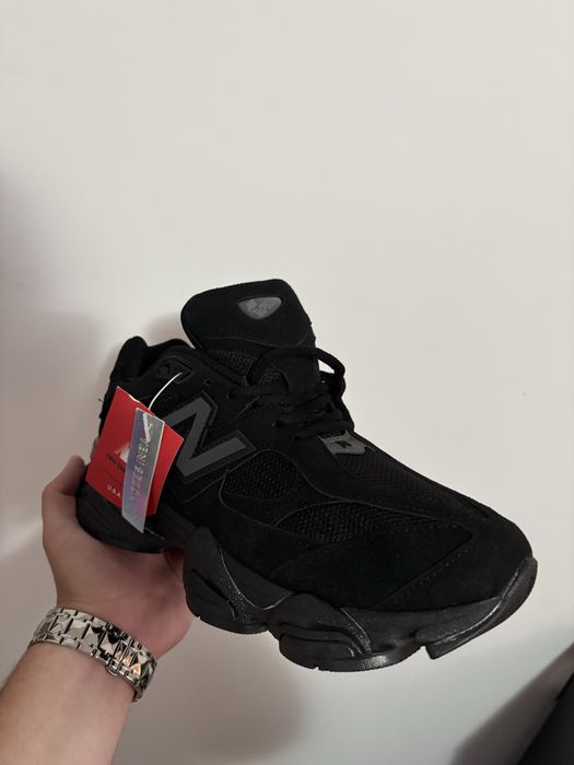 Маратонки “New Balance 9060”-triple black 43 номер