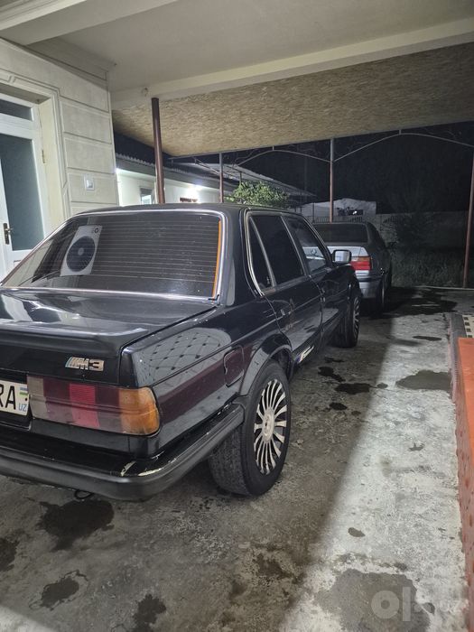 Bmw  E30 sotiladi