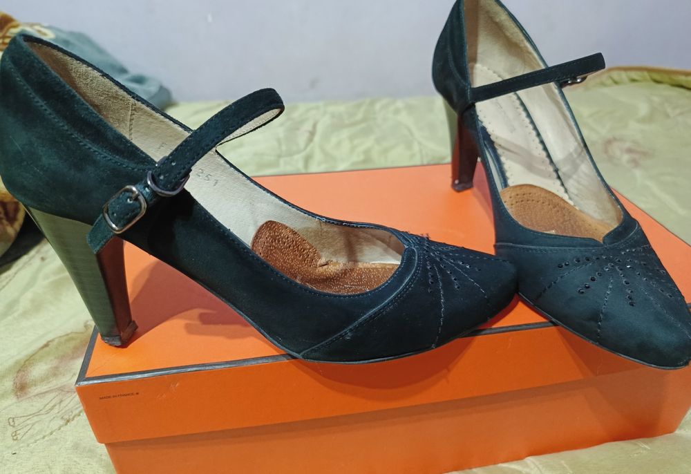 Туфли замшевый. Итальянский.