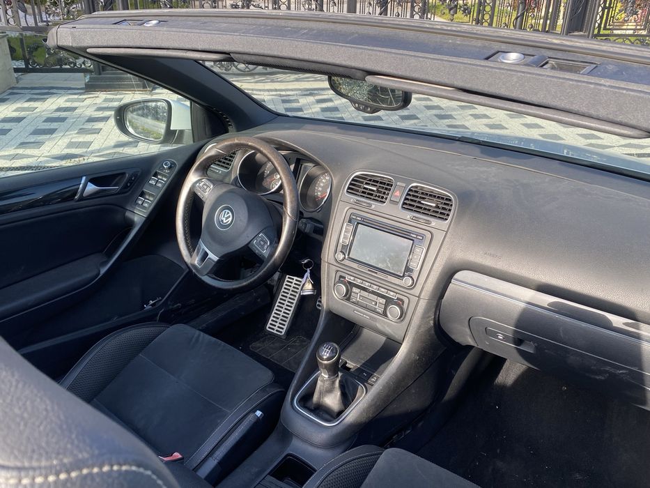 Volkswagen Golf VI cabriolet 2012 2.0Tdi 140 cai