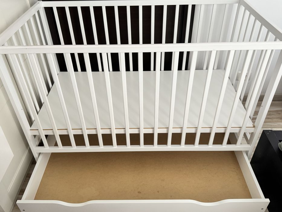 Patut pentru bebe cu saltea