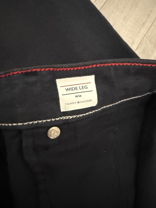 Blugi Tommy Hilfiger XS-S