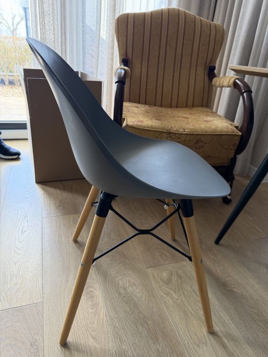 Комплект столове