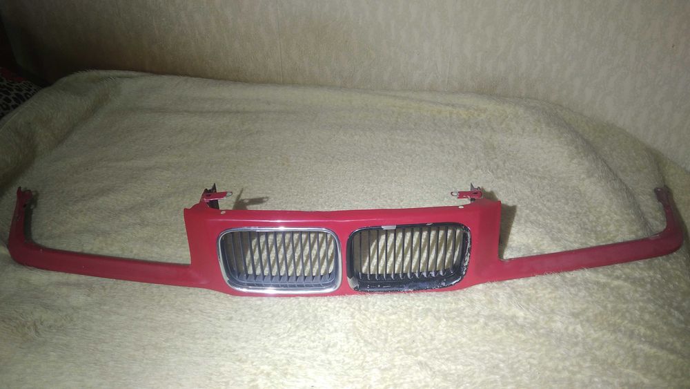 Маска/Решетка БМВ е36 купе