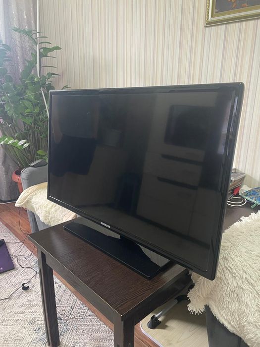 Телевизор Samsung Led 32