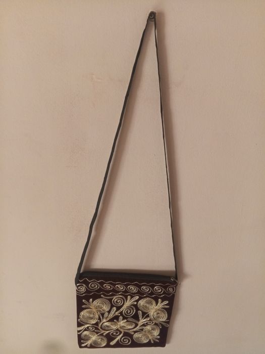 Milliy Popov sumkachasi sotiladi