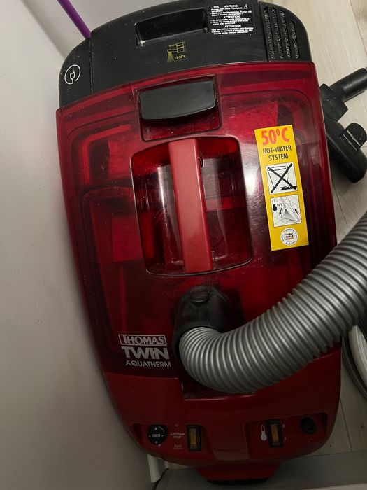 Продаю пылесос TOMAS TWIN Aquatherm