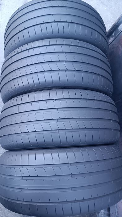 245/45/18 Goodyear Дот 1223