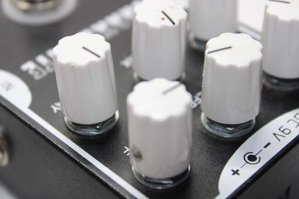 Reverb Педал ЖЕСТОК с Много Настройки - УБИЙСТВЕН  Reverb - НОВ