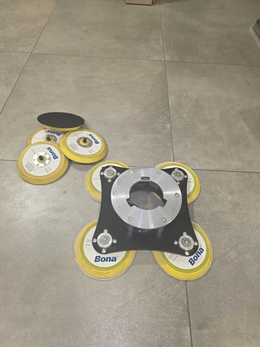 Продавам Bona Power Drive на 100кв.м отличен