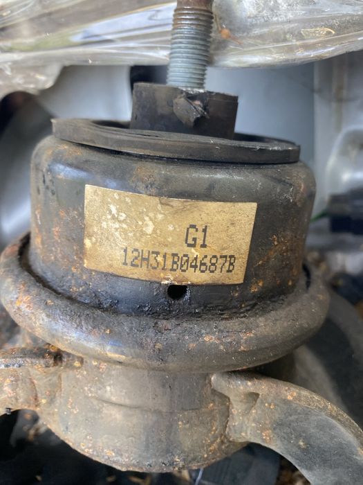 Лапи тампони мотор Hyundai ix35 LM (2010–2015) 1.7crdi