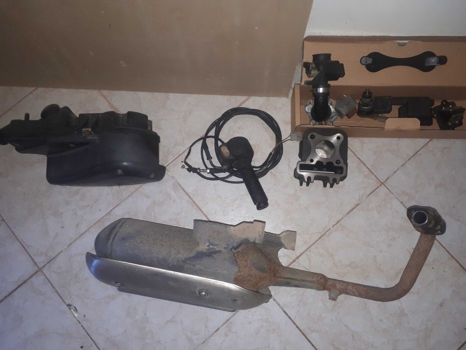 Aprilia Scarabeo 50 4t si injectie