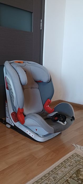 Scaun copii cu izofix