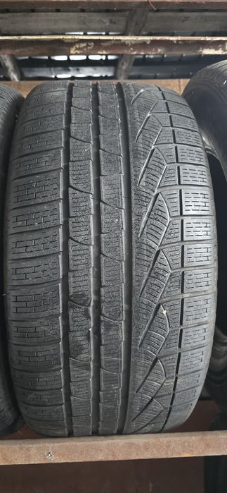 275 35 20 / 275/35/20 Pirelli Runflat, set 2 buc