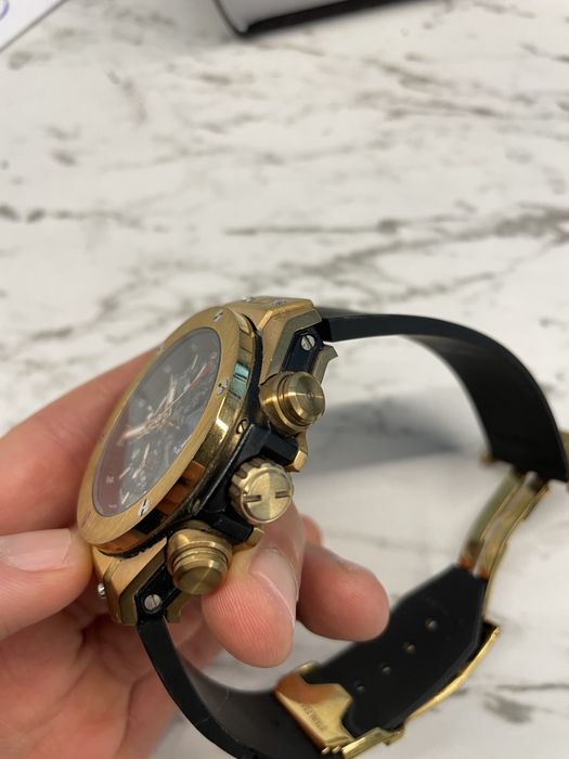 Мъжки часовник Hublot limited edition