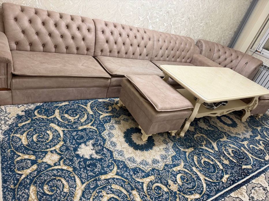 Yumshoq mebel sotiladi xolati yangi srochna
