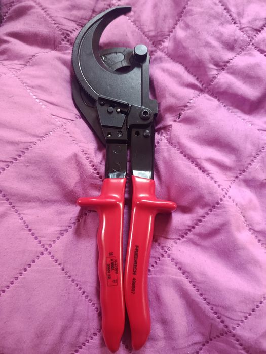 Cleste cu clichet Friedrich de 250 mm pentru taiat cabluri