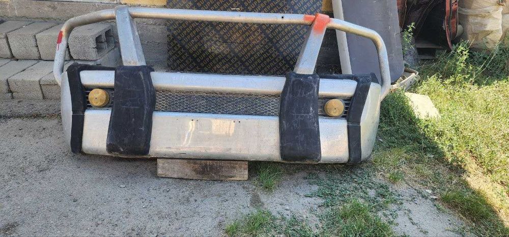 Бампер   силовой Toyota Hilux