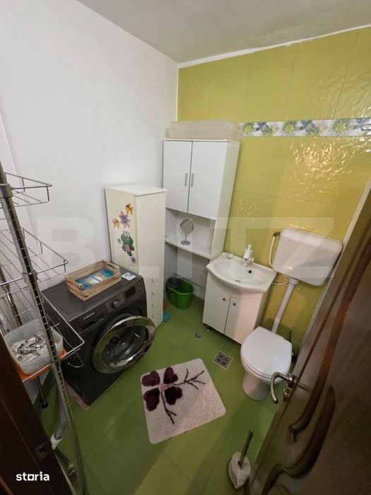 Apartament cu 3 camere, 72.8 mp, zona