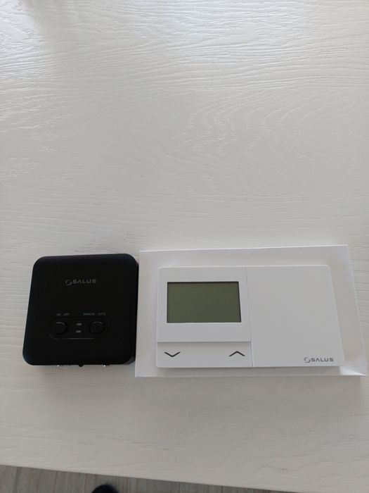 Vând centrală termică pe curent Bosch tronic heat