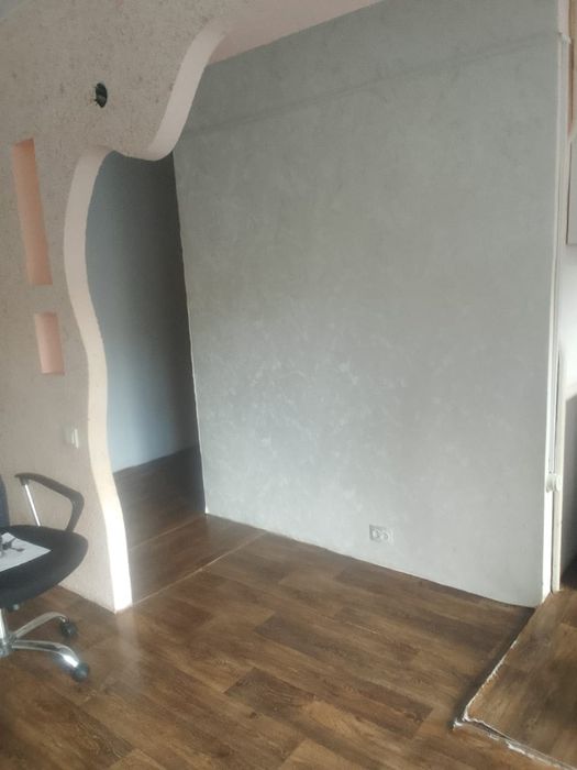 Сдам 1,5 квартиру по ул .Бурова