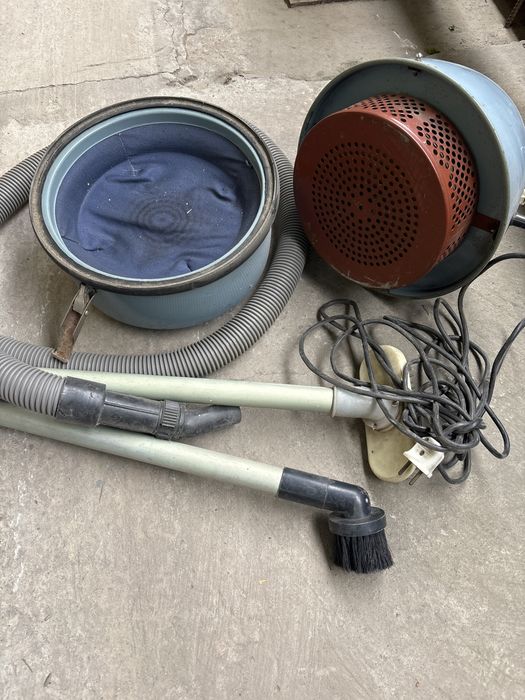 Пылесос СССР Вихрь