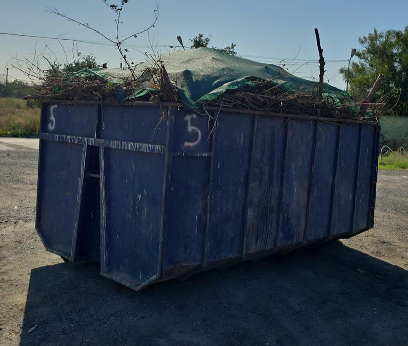 Colectare deșeuri,transport,depozitat moloz,bena ,camion,toaletari,tir
