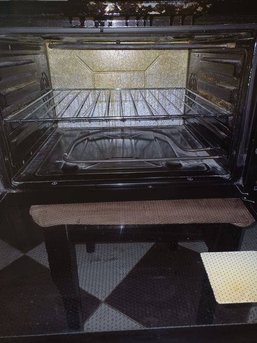 Печь, духовка, печка в отличном состоянии