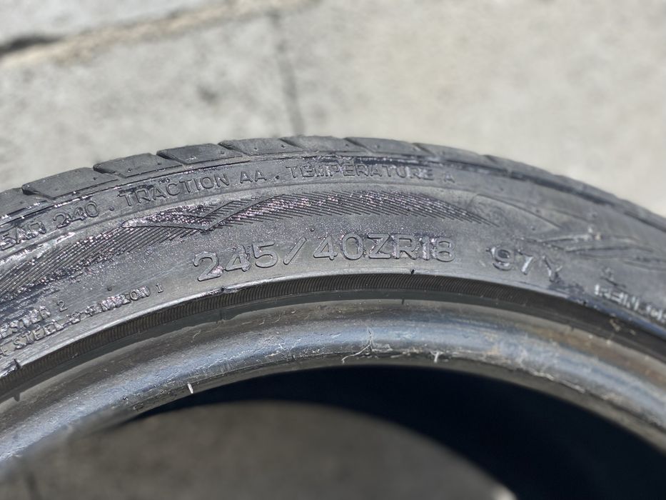 18-ски летни нископрофилни гуми Nankang Дот 22 година