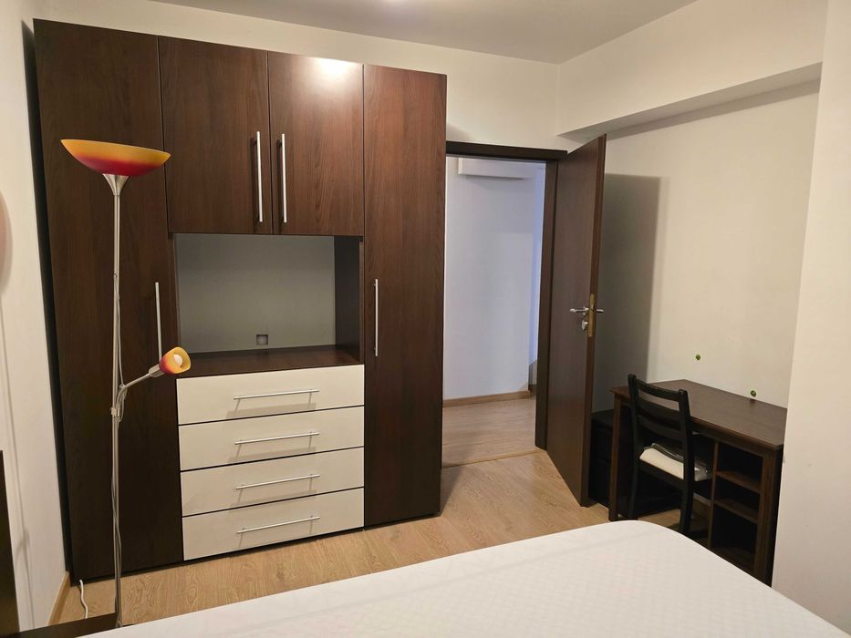 Inchiriere apartament 2 camere cu centrală - 54 mp utili + balcon 6 mp