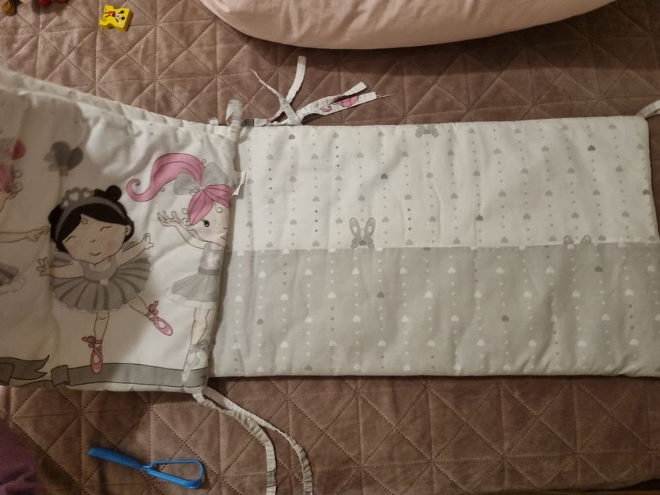 Apărătoare pătuț beberoyal