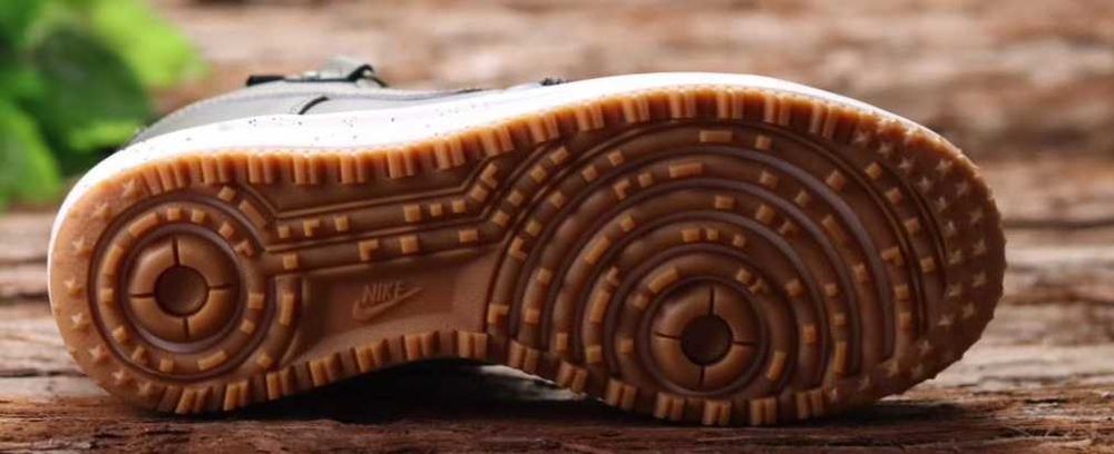 Мъжки обувки Nike Lunar Force 1 Duckboot размери 42,43,44