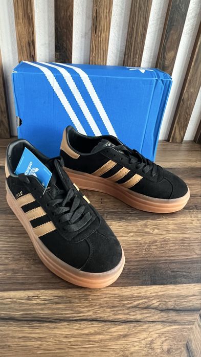 Намаление! Кецове Christian dior и Adidas